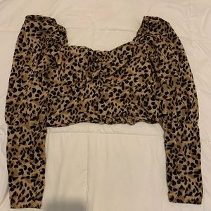 Boohoo Leopard Print Sweetheart Neckline Crop Top